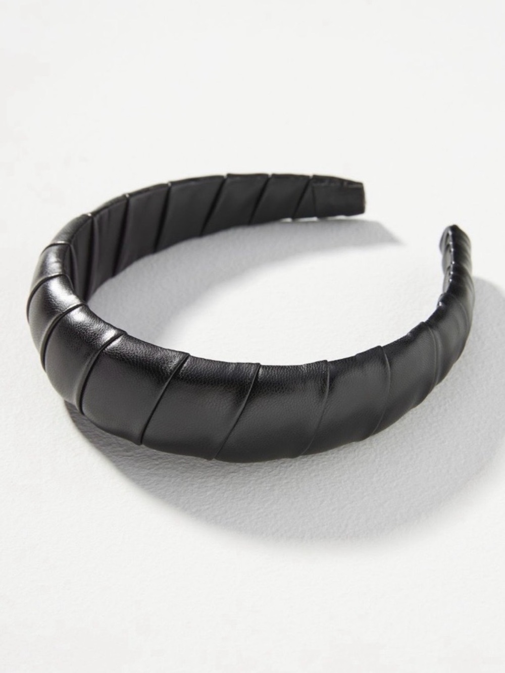 Anthropologie Faux Leather Puffy Headband in Black. Brand new!